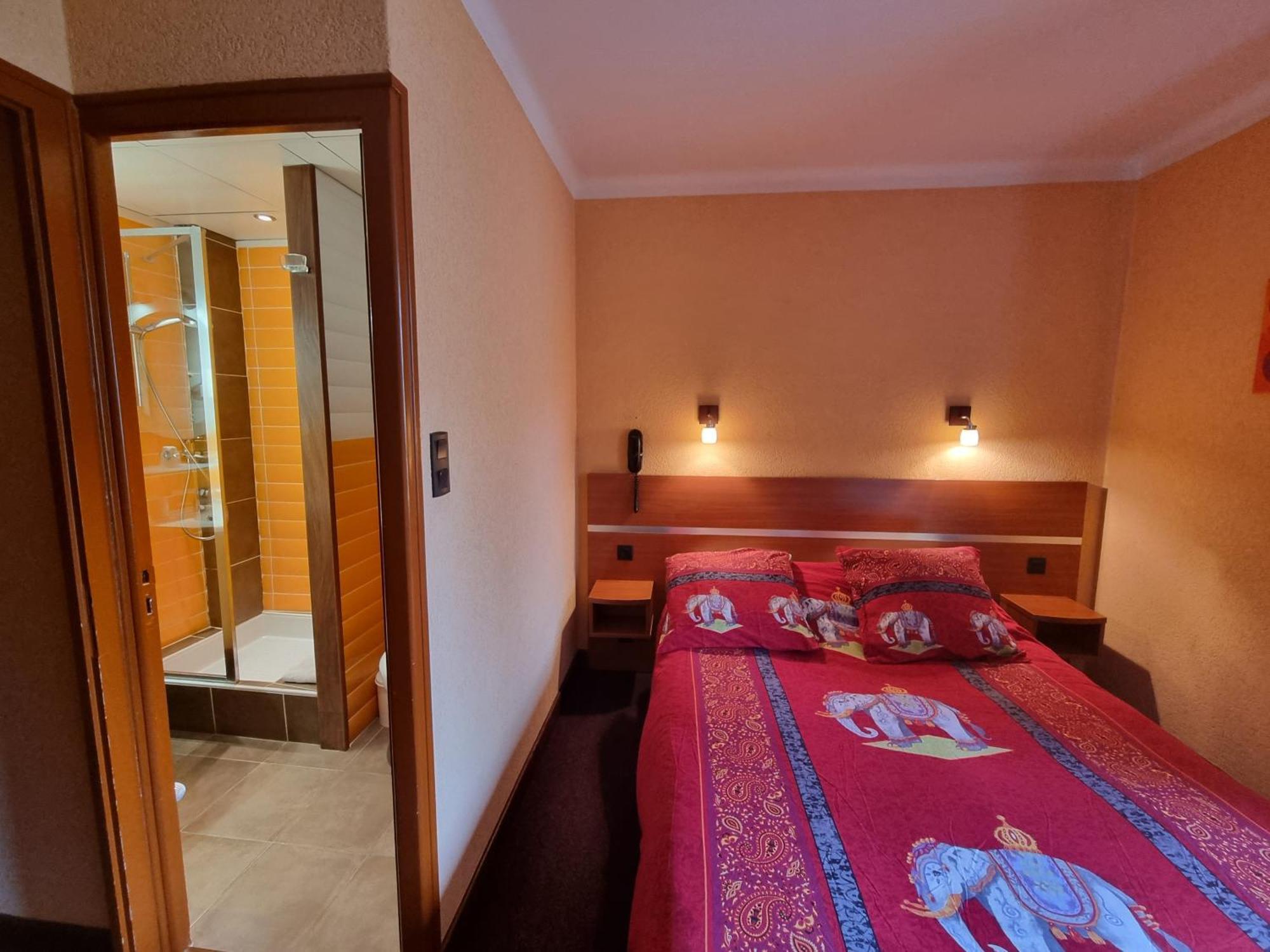 Hotel Bellevue Ayse Exterior photo