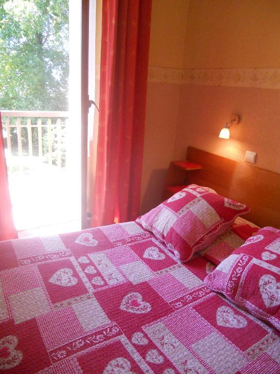 Hotel Bellevue Ayse Room photo
